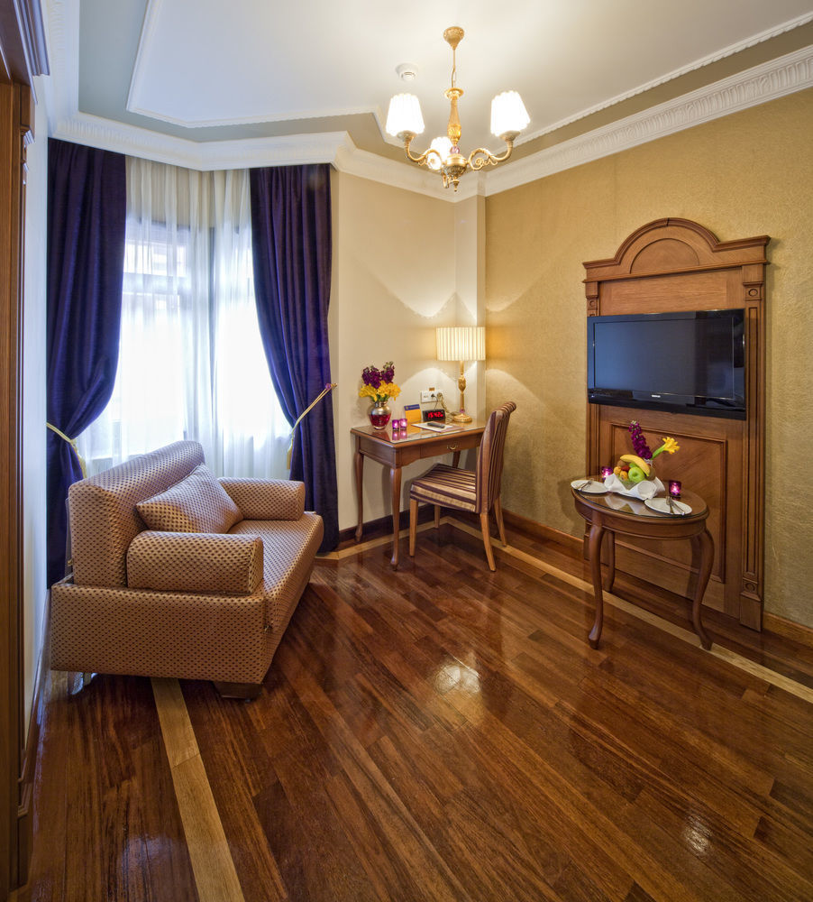 Glk Premier Acropol Suites & Spa Istanbul Room photo